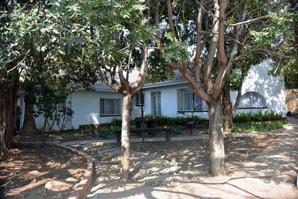 Adcare Equestria (Cura)