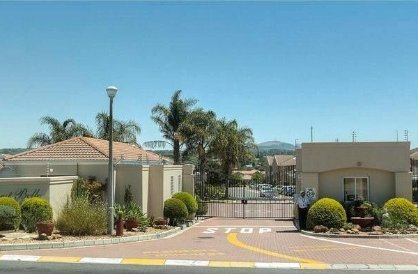 La Vie est Belle Retirement Village