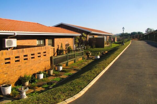 Lakeview Lifestyle Village