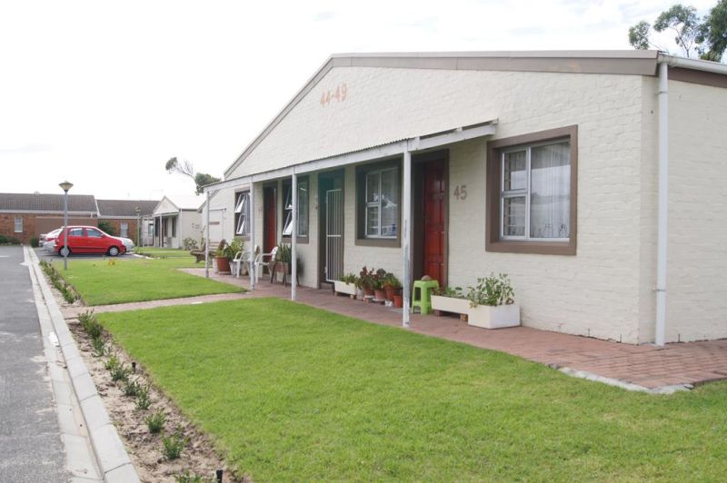 Yvonne Parfitt Place